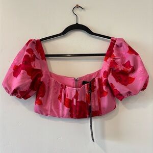 New White Fox Moment To Remember Crop Raspberry Rogue Size Small